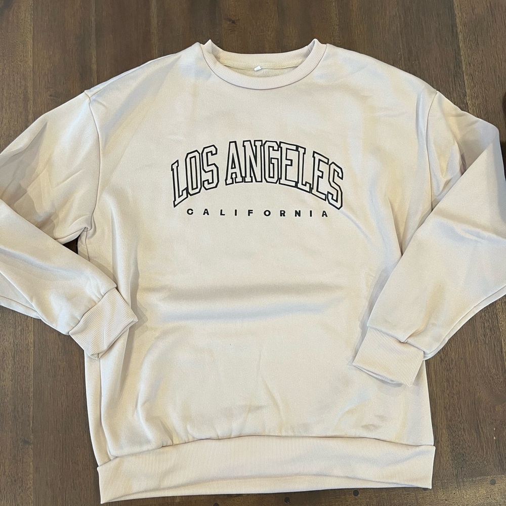 SHEIN men’s Los Angeles California Cream crewneck sweatshirt large